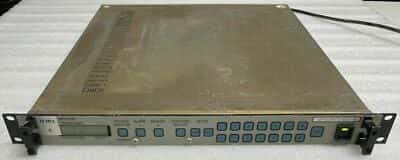 MITEQ C-band U-9693-6 FREQ 70 MHZ / 6.105 GHZ Upconverter - photo 1 of 9