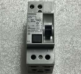 Siemens 5SM1311-6 16A 0,03A 2pol FI protection switch 30mA installation depth 55
