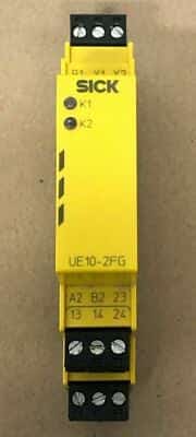 SICK UE10-2FG3D0 safety relay safety module - photo 1 of 4