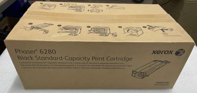 NEW Genuine Xerox Black Standard Capacity Print Cartridge Phaser 6280 106R01391 - photo 1 of 5