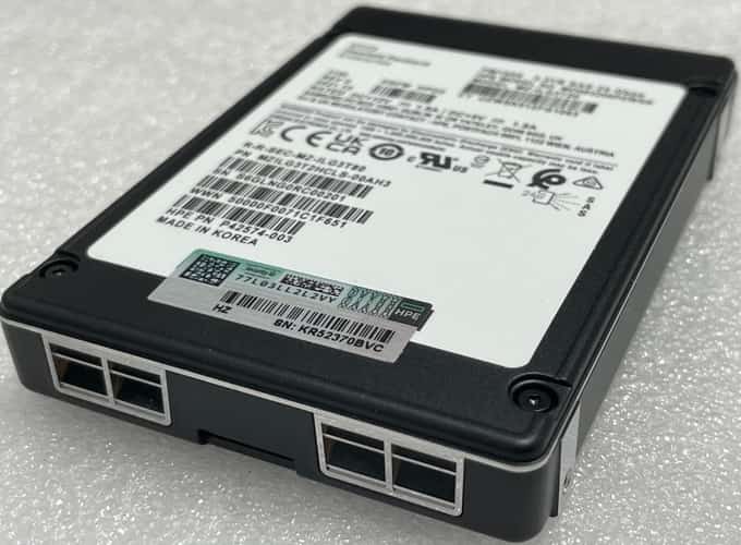 HPE 3.2TB SAS 24 Gbps MU SFF PM1655 PVT SSD MO003200PZWSK MZ-ILG3T20 P42574-003 - photo 1 of 10