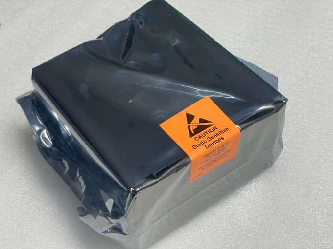 826708-B21 HPE Universal Media Bay Kit for DL38X Gen10 - NEW Pictured - photo 1 of 5