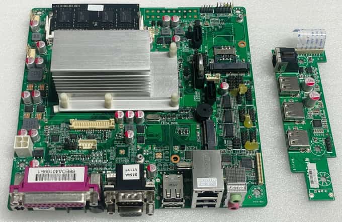 SV1-13716P-D  Self-service Terminals Mini-ITX motherboard w/CPU  and 4GB RAM - photo 1 of 6
