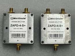 2 x Mini-Circuits power distributor ZAPD-4-S+ 2000-4200MHz SMA/N