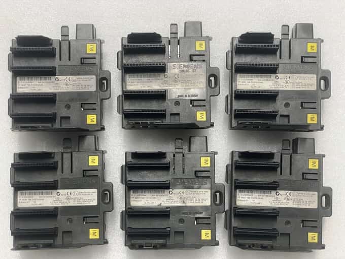 LOT OF 6 - Siemens Simatic Bus Module 6ES7195-7HD10-0XA0 6ES7 195-7HD10-0XA0 - photo 1 of 10