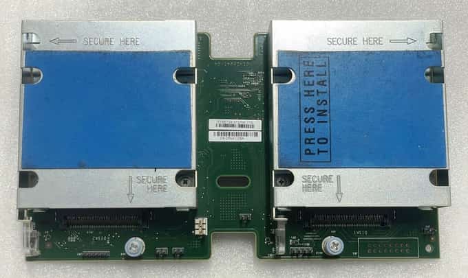 Cisco UCSB-MRAID12G UCS FlexStorage 12G SAS Raid Controller w/2 Bays - photo 1 of 5