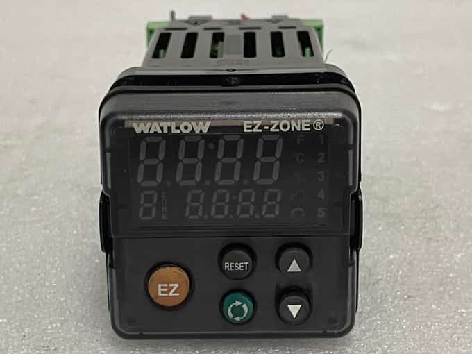 Watlow EZ-Zone PM6R2FA-ALAJAAA Controller - photo 1 of 5