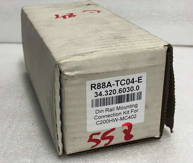 OMRON R88A-TC04-E TERMINAL BLOCK - photo 1 of 8