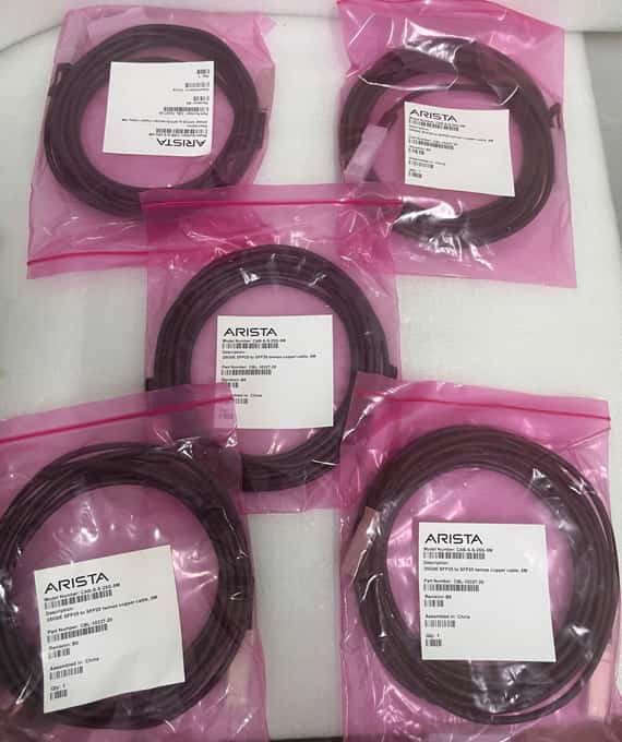 LOT X5 Arista CAB-S-S-25G-5M 5m 25 Gigabit BASE Twinax Copper Cable CBL-10327-20 - photo 1 of 3