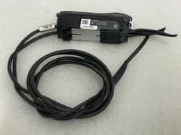 KEYENCE LV-N11P + LV-N12P Digital Laser Sensors