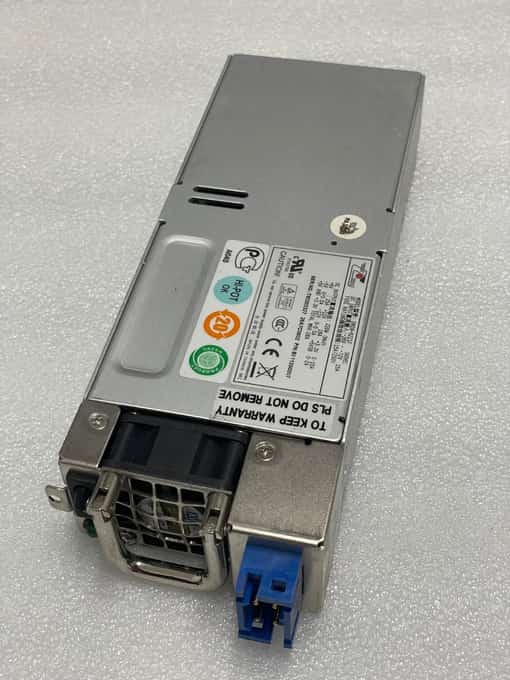 Emacs ZIPPY DMIN-6221F server hot-swappable DC power supply 48V - photo 1 of 4