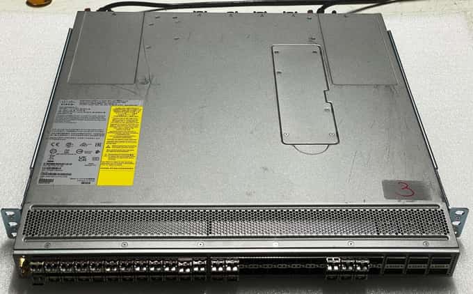 Cisco Nexus N9K-C93180YC-FX3 48Port 48x25GbE SFP28 6x100GbE QSFP28 Switch (3) - photo 1 of 7