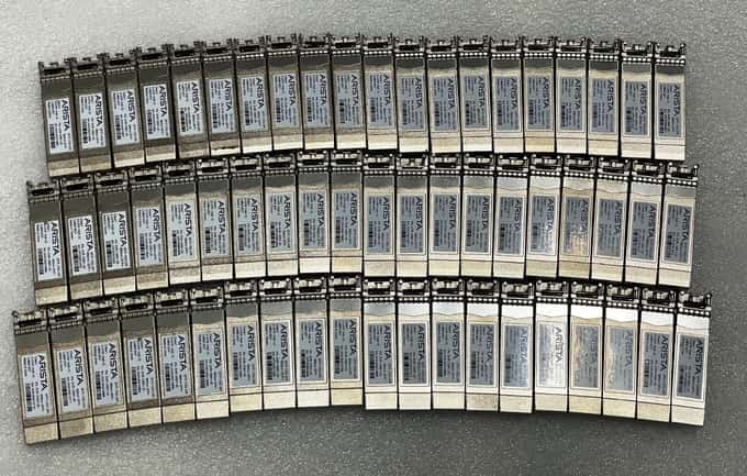 Lot x 60 Arista XVR-10001-20 SFP-10G-SR 10GBASE-SR 850nm SFP+ Transceiver Module - photo 1 of 4