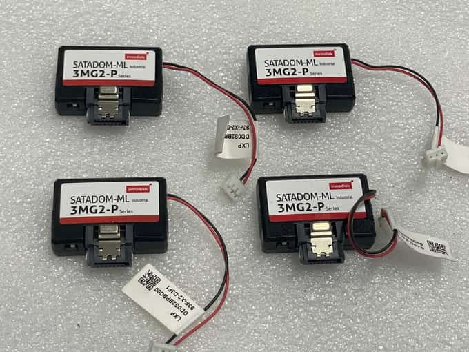 LOT of 4 Innodisk DGSML-A28D81BCBQCA-B196 128GB SATADOM-ML SSDR 6G MU Boot Drive - photo 1 of 5