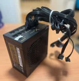 Seasonic 750W X-Series X-750 SS-750KM Power Supply With Power Cord