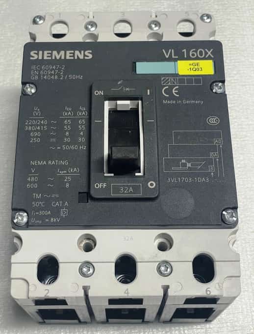 SIEMENS VL 160X 3VL1703-1DA33-0AA0 CIRCUIT BREAKER 32 AMPS 480V 55KA - photo 1 of 6