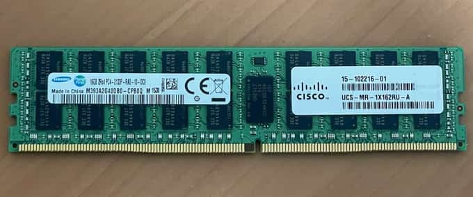 LOT OF 150: SAMSUNG 16GB 2RX4 PC4-2133P M303A2G40DBO-CPB0Q SERVER MEMORY - photo 1 of 4