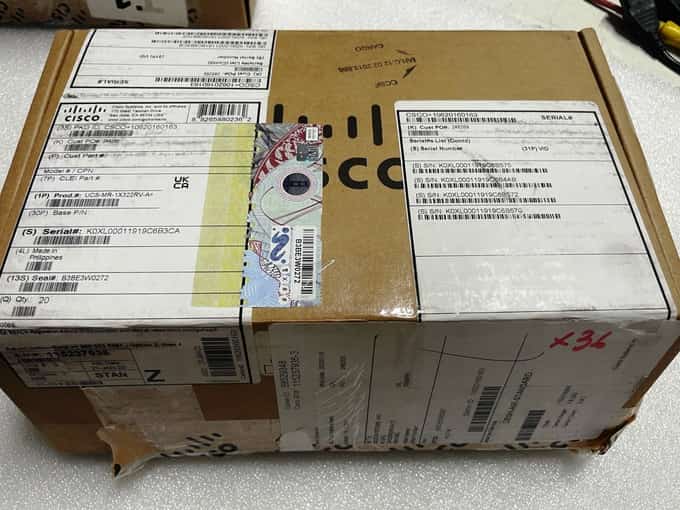 QTY 36 x M393A4K40CB1-CRC0Y 2400 SERVER MEMORY - photo 1 of 5