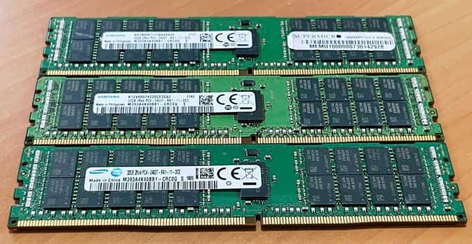 3 x Samsung 32GB DDR4 2400MHz ECC RDIMM Server RAM 2Rx4 M393A4K40BB1 (AS-IS) - photo 1 of 3