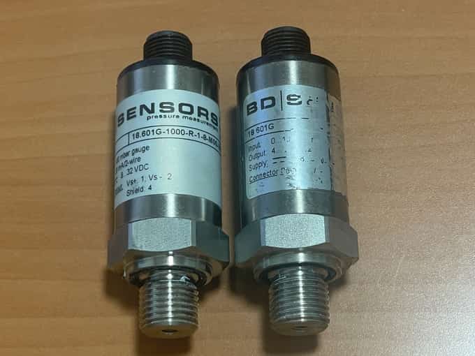 LOT OF 2 - BD Sensors Pressure Transmitter 18.601G-1000-R-1-8-100-M00-300-1-000 - photo 1 of 5