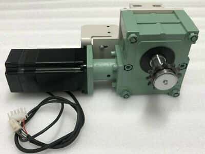 TSUBAKI TM22GCE20A WITH SANYO P50B08100HXS7H MOTOR - photo 1 of 9