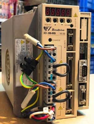 YASKAWA ELECTRIC XtraDrive Servo XD-08-MS 230V 0,8kW with XDA-CAN Module - photo 1 of 10