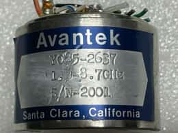 Avantek model Y085-2637 1.9-8.7GHz YIG oscillator