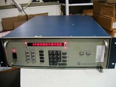 Comstron Corporation FS2000B FS2000B-4 Frequency Synthesizer OPT 105, 129 - photo 1 of 6