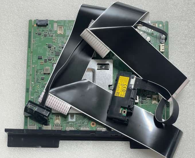 SAMSUNG Main board BN94-13299E BN41-02635B KANT_M2E W/ Wi-Fi / BT WCM730Q MODULE - photo 1 of 9