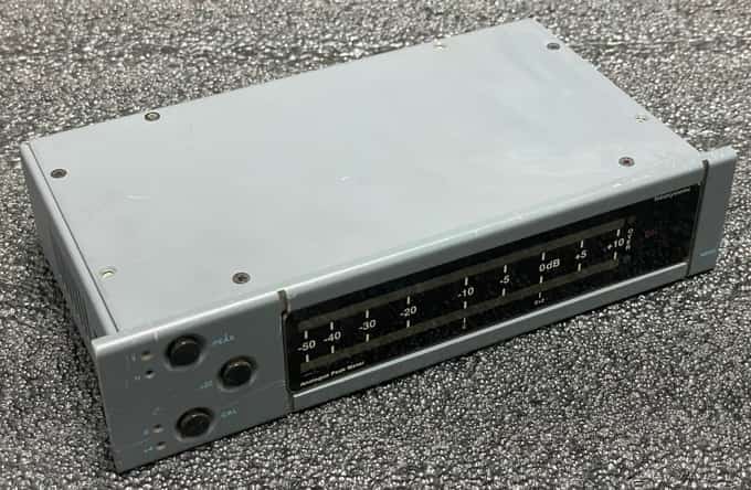 TOTALSYSTEMS ABM-2 Analogue Peak Meter Horizontal - photo 1 of 5