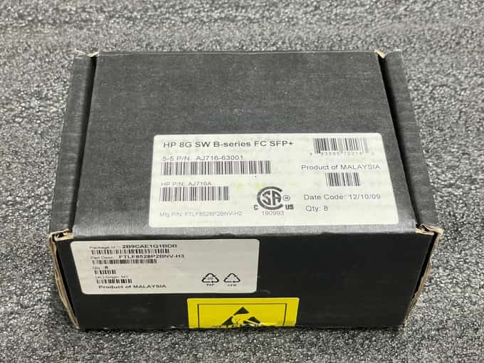 8x HP AJ716A 8Gb SFP+ FC Transceiver Module B-Series 468507-001 FTLF8528P2BNV-H2 - photo 1 of 5
