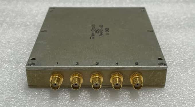 Mini-Circuits ZN4PD1-50 Power Splitter 2000 to 6000 MHz. - photo 1 of 5
