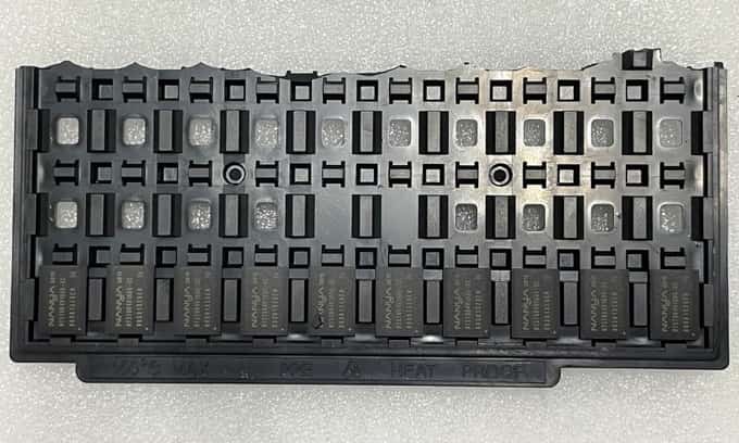 LOT OF 10 - NEW - NANYA NT5TU64M16DG-3C MODULES - photo 1 of 5