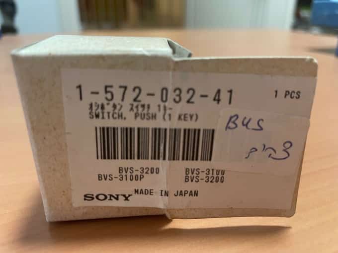 SONY 1-572-032-41 157203241 Switch, Push (1 Key) - photo 1 of 5