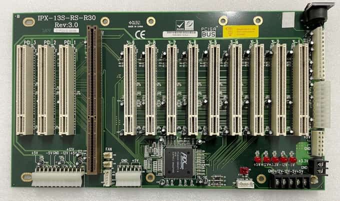 PCISA IPX-13S-RS-R30 Backplane bridged 12PCI/ATX 011P029-00-300-RS - photo 1 of 5