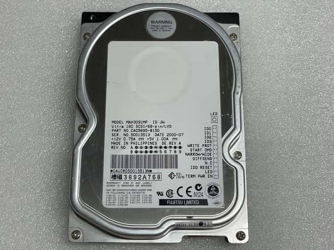FUJITSU MAH3091MP 9.1GB SCSI 68 PIN 3.5 INCH HARD DRIVE P/N CA05695-B150 - photo 1 of 5