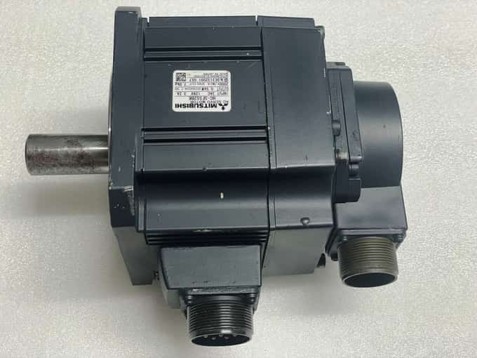Mitsubishi HC-SFS52BK Servo Motor - photo 1 of 6