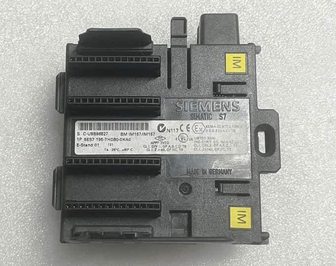 SIEMENS 6ES7 195-7HD80-0XA0 SIMATIC BUS MODULE - photo 1 of 5