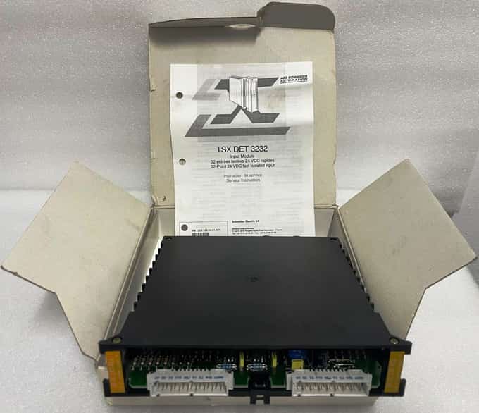 SCHNEIDER AUTOMATION TSXDET3232 TSX DET 3232 INPUT MODULE 32POINT 24VDC - photo 1 of 9
