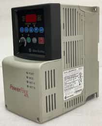 ALLEN BRADLEY 22B-D6P0N104 POWERFLEX 40 AC DRIVE, 3-HP, 380-480 VAC