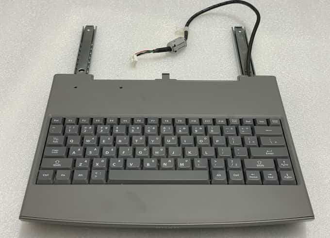 Samsung MEDISON ACCUVIX A30 Slide Out Alphanumeric Keyboard - photo 1 of 5
