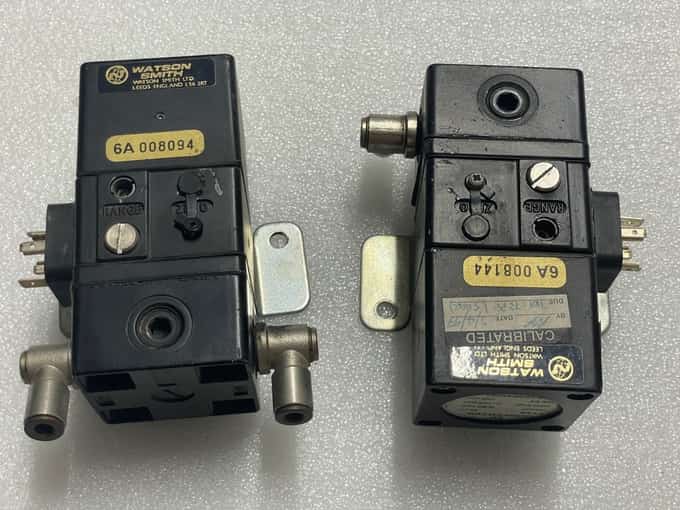 LOT OF 2 WATSON SMITH 53500400R I/P CONVERTER - photo 1 of 11