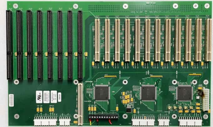 Trenton 92-005635-XXX Backplane (AS IS) - photo 1 of 5