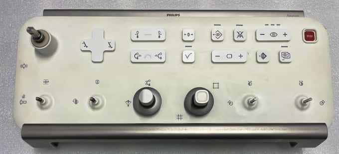 Philips Azurion Control Module Standard ER Controller 000054 459801276461 - photo 1 of 7